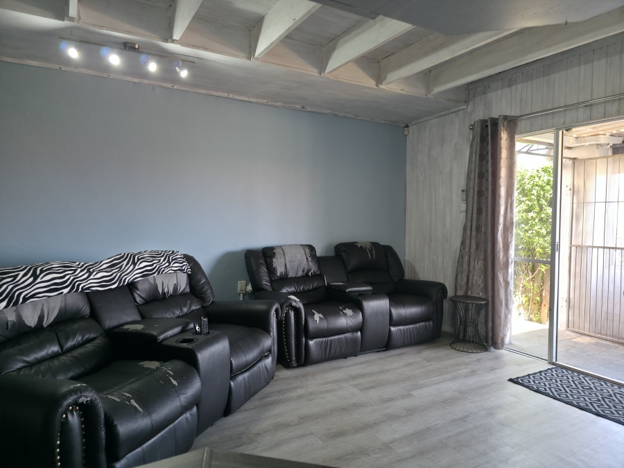 4 Bedroom Property for Sale in Aston Bay Eastern Cape